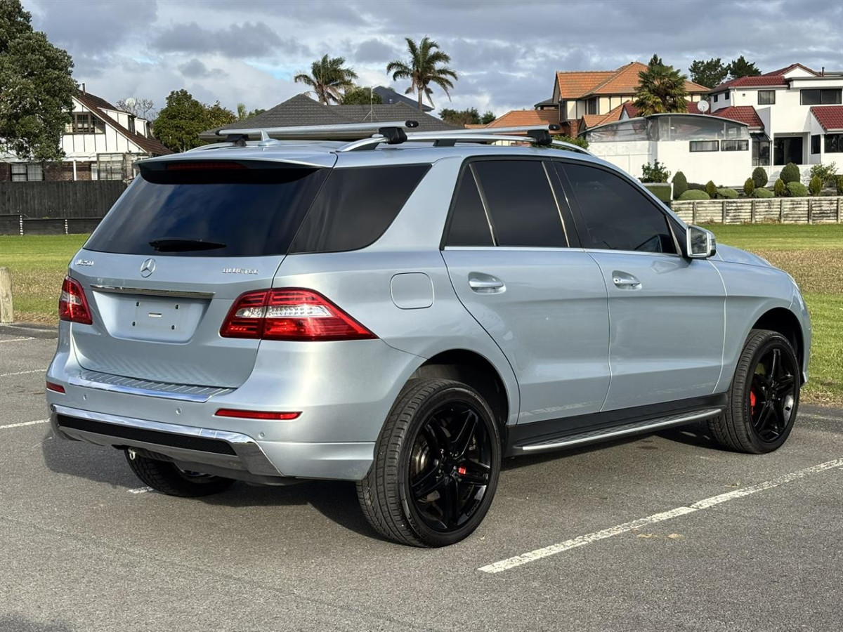 2015 Mercedes-Benz ML250 2.1D Bluetec 4Matic, 5 Door, RV-SUV, Automatic, Silver, 5 seats, 2100cc, Diesel, 144,945km