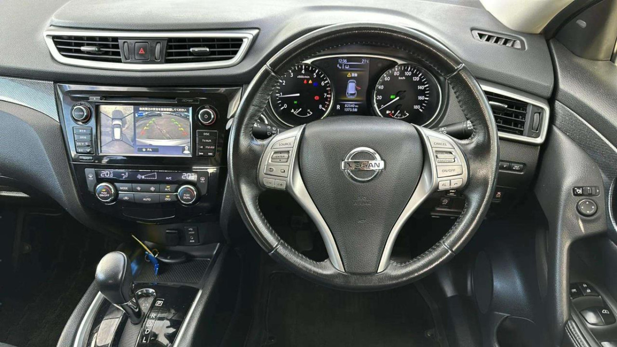 2014 Nissan X-Trail 20X Facelift, 5 Door, RV-SUV, Automatic, 5 seats, Silver, 2000cc, Petrol, 82,540km