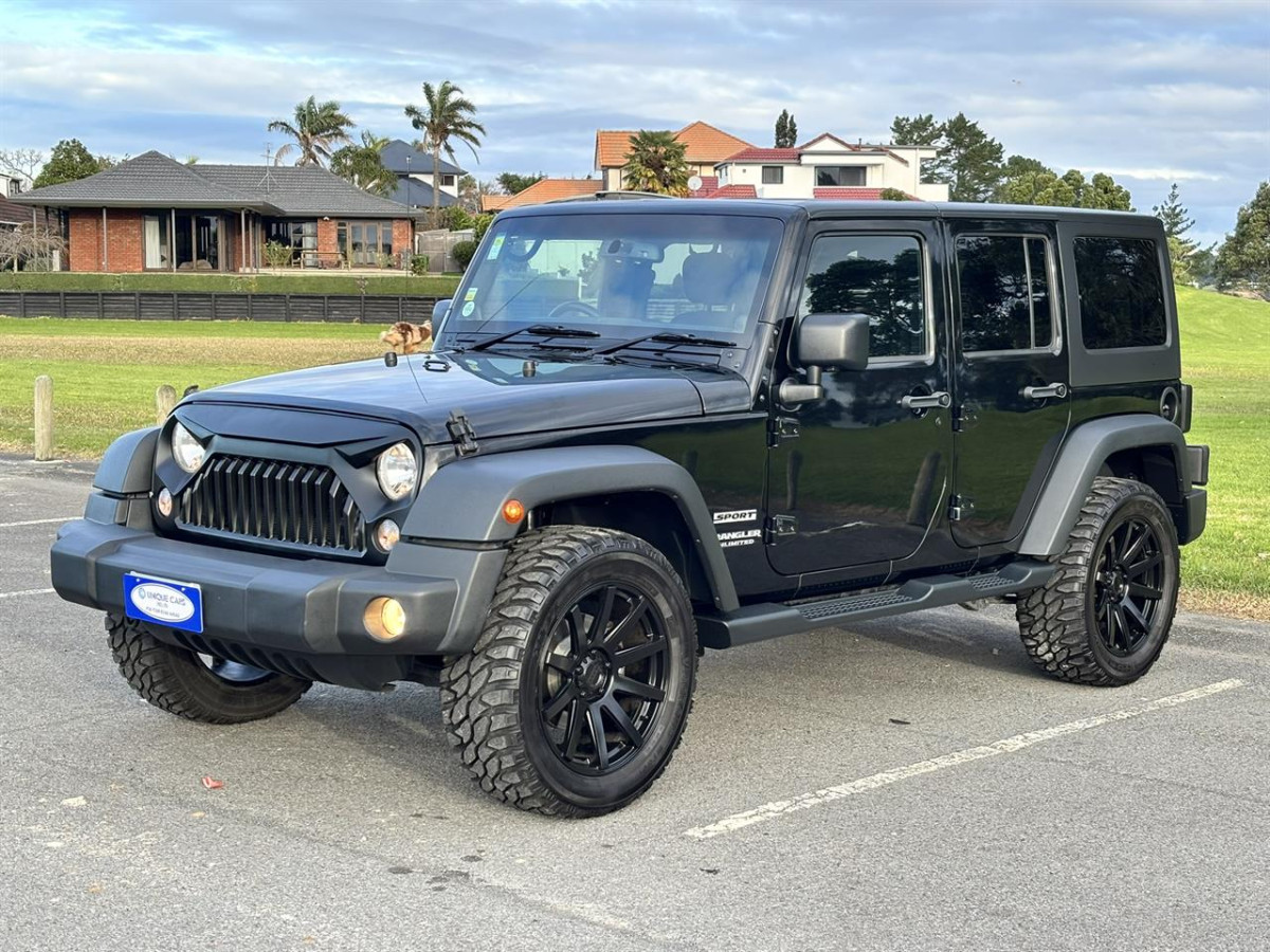 2014 Jeep Wrangler Sport Unlimited, 5 Door, RV-SUV, Automatic, 4WD, Black, 5 seats, 3600cc, Petrol, 146,896km