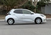 2021 Toyota Yaris Hybrid **Push-Start, TSS, CARPLAY, Bluetooth, Reverse Camera, Radar Cruise** Engine 1500, 92000 km