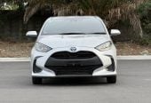 2021 Toyota Yaris Hybrid **Push-Start, TSS, CARPLAY, Bluetooth, Reverse Camera, Radar Cruise** Engine 1500, 92000 km