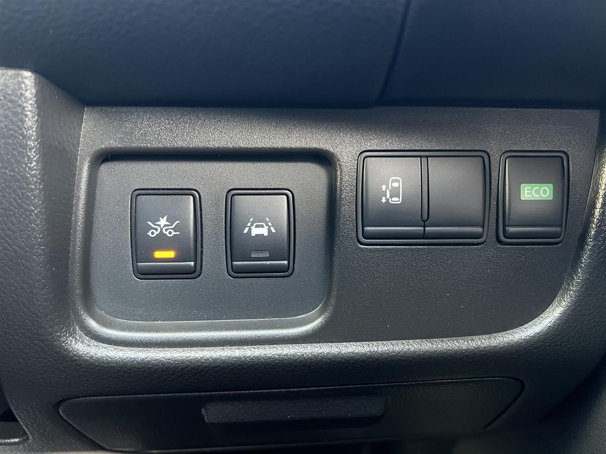 2014 Nissan Serena 360° camera !! LDA !! Van Automatic, 8 seats, Brown, New Import, Petrol, 1,990 cc, 75,465 km