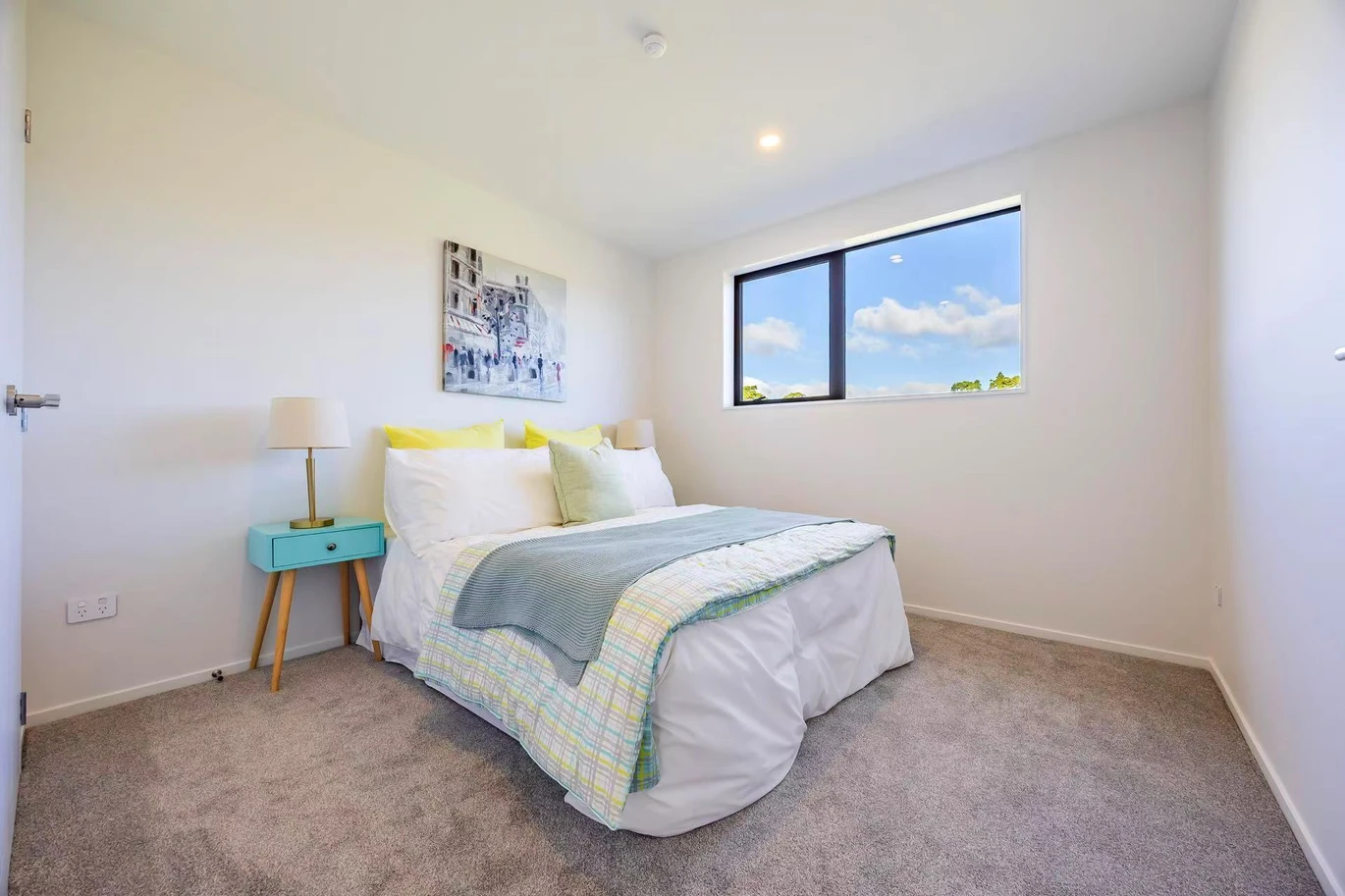 561m2 section, 2 kitchens, 289m2 Brandnew 6 beds (1 ensuite) 4 baths house with double garage and 2 beds granny downstairs, Underfloor heating in all bathrooms, Central air conditioning upstairs and a separate heat pump downstairs, 12 Saw Lane Swanson,, Auckland
