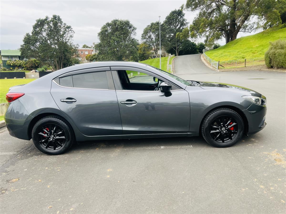 2015 Mazda Axela HYBRID CRUISE CONTROL Sedan Automatic, 5 seats, Grey, Petrol, 2,000 cc, 66,500 km