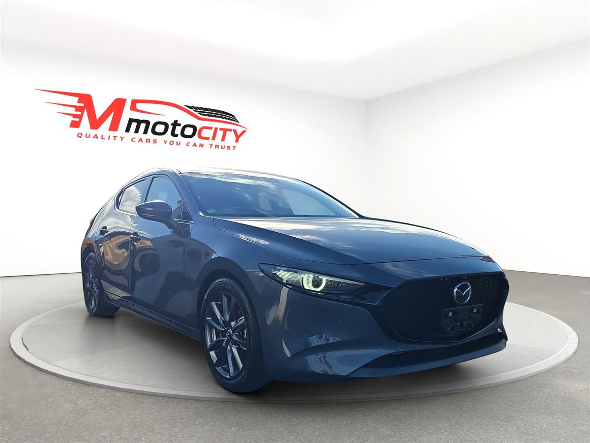 2020 Mazda 3 Hatchback Automatic 20S PRO ACTIVE, RADAR CRUISE, 2000 cc, 97,164 km