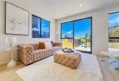 Urgent Sell! Westgate Duplex Move In Now, 3 beds 2.5 baths home with car park, The Vendor is very motivated, 168 Kerepi Street Westgate, Auckland