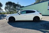 2014 Mazda Axela SPORTS !! HIGH SPEC !! Hatchback Tiptronic, 5 seats, New Import, Petrol, 1,500 cc, 31,843 km