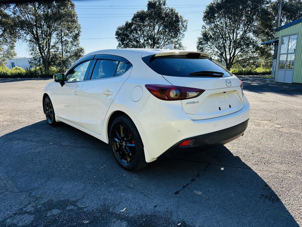 2014 Mazda Axela SPORTS !! HIGH SPEC !! Hatchback Tiptronic, 5 seats, New Import, Petrol, 1,500 cc, 31,843 km