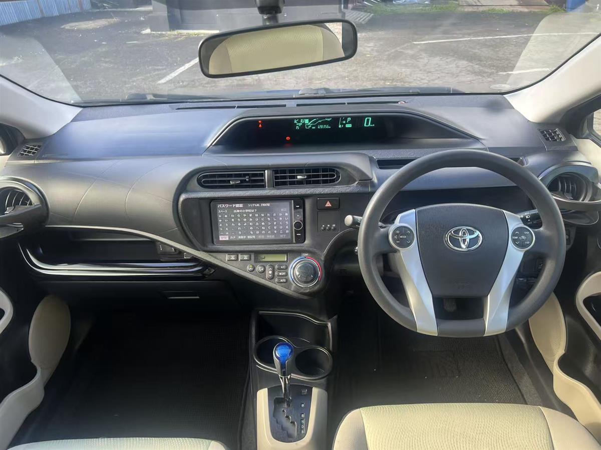 2012 Toyota Aqua G Hatchback Automatic, 5 seats, Hybrid, 1,496 cc, 128,356 km