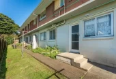 For rent, 2 beds 1 bath ground floor unit with carport, Available Now. 3/67a Princes Street, Otahuhu, Auckland