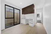 2 kitchens, 6 beds (2 ensuites) 4.5 baths house with garage and 1 bed granny, 65 Rashni Road Flat Bush, Auckland