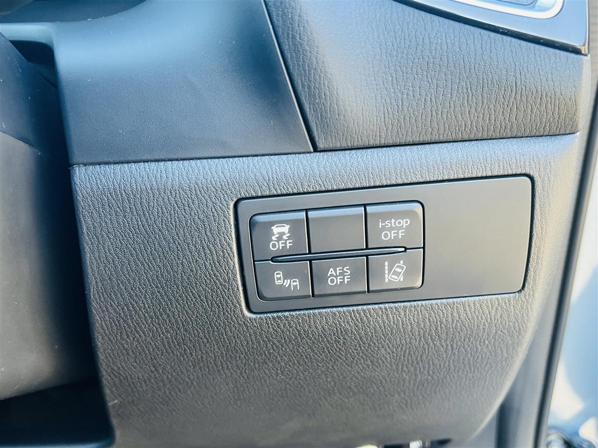 2015 Mazda Axela 2.0S ADAPTIVE CRUISE CONTROL HUD Hatchback Automatic, 5 seats, Blue, Petrol, 2,000 cc, 69,060 km