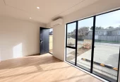 10-Year Stamford Building Warranty, Brandnew standalone 3 beds (2 ensuites) 3 baths home with car park, Home Ventilation System, 2 Air-Conditioning in living area and master bedroom. close to to Sylvia Park Shopping Centre, Lot 3/40 Walters Road Mount Wellington, Auckland