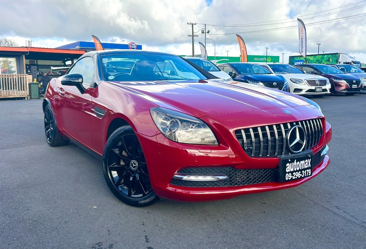 2012 Mercedes-Benz SLK 200, 1800cc, 20,200 kms