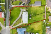 1621m2 section, One title. Two homes (2 x 3 beds 1 bath home), 33 Forbes Road, Favona, Auckland