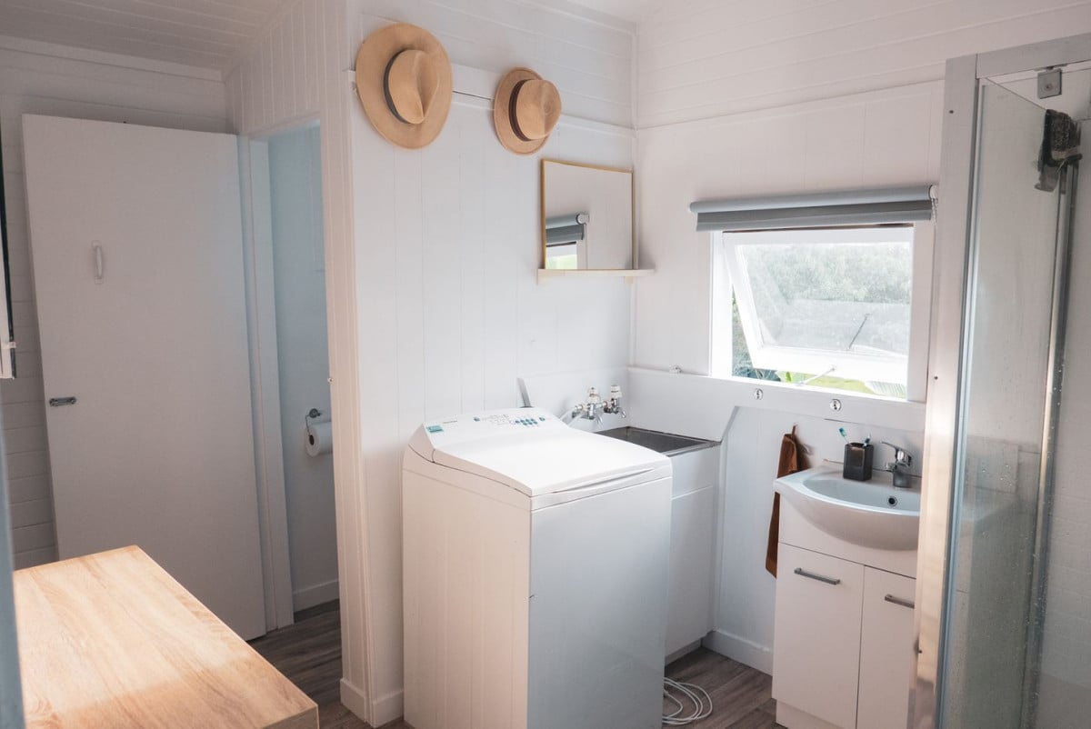607m2 section, One Title. Four Flat (4 x 1bed 1 bath), currently rented, approximately $98,000 per annum in rental income, 5 Copeland Street, Eden Terrace, Auckland