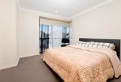 71sqm (Council) 2-storey, 2-bedroom + study, townhouse with 2-carparks in Mt Wellington, Currently tenanted (periodically) for $560/week, 47/51 Ireland Road, Mount Wellington, Auckland