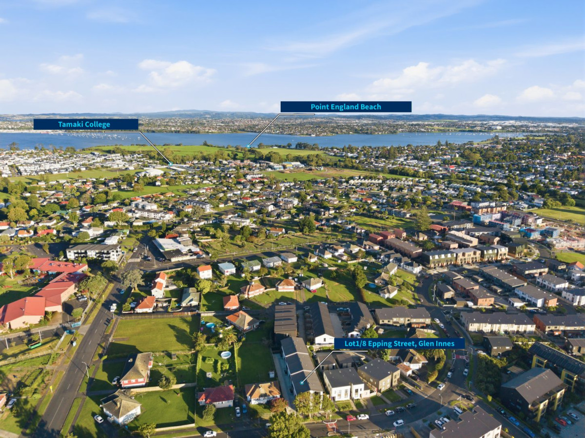 Keen Vendor, Enquiries over $900,000, 172m2 Brandnew 4 beds 3.5 baths home with garage, Lot 3/8 Epping Street, Glen Innes, Auckland