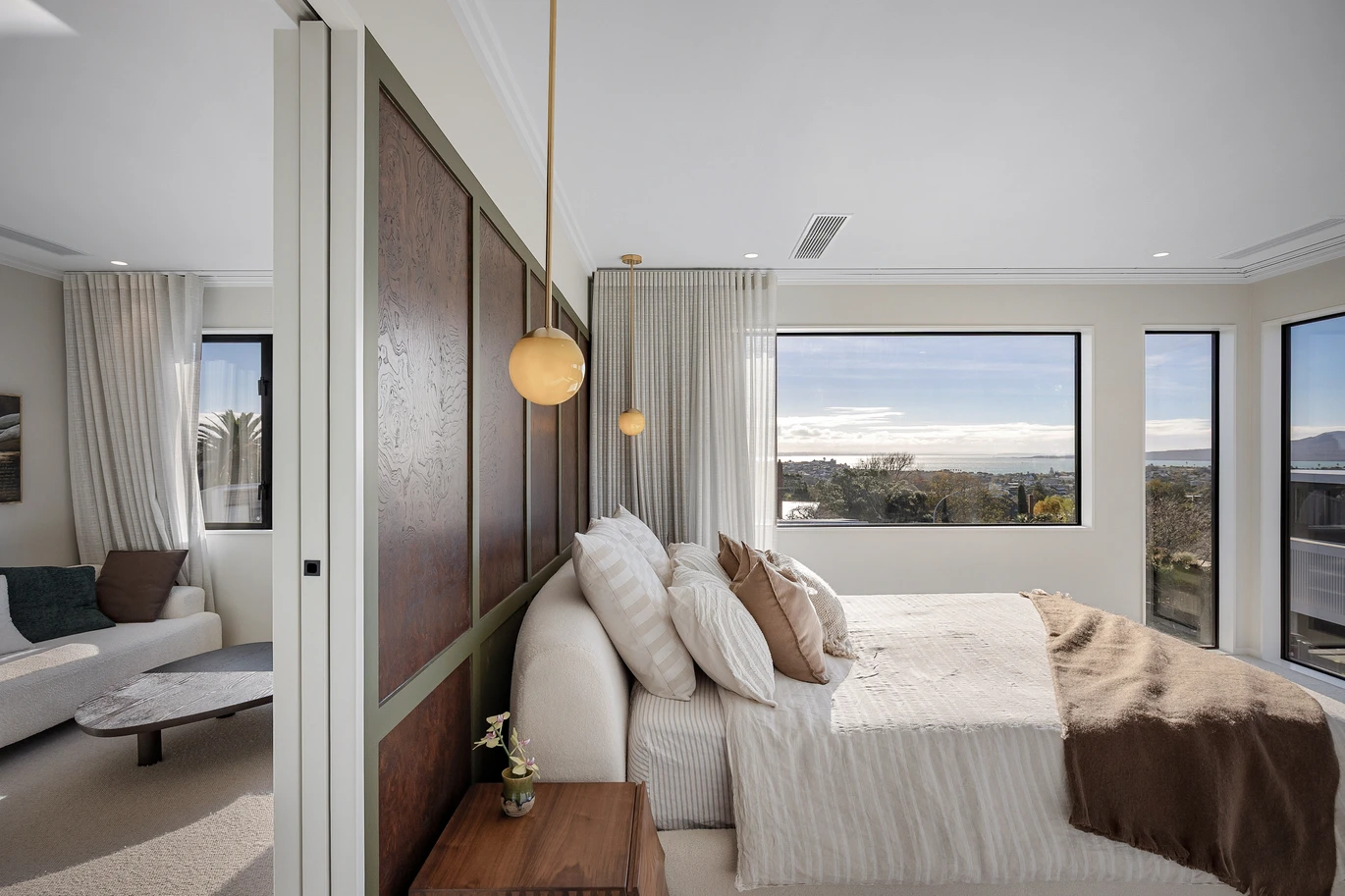 Pinnacle Bays Living | Zen, Water & Luxury, 374m2 Luxury 5 beds (5 ensuites) 5.5 baths house with double garage, swimming pool, and even a spectacular ‘sky lounge and office’ attic space, owners are onto new adventures and their instructions to sell are crystal clear, 2 Glen Atkinson Street St Heliers, Auckland