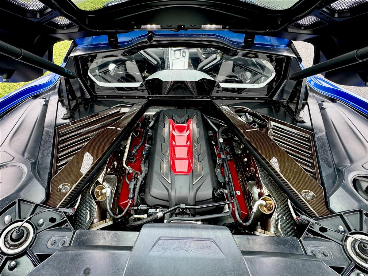 2022 Chevrolet Corvette 3LT Z51 Performance Pack V8 Convertible Automatic, 2 seats, Blue, Petrol, 6,200 cc, 4,500 km