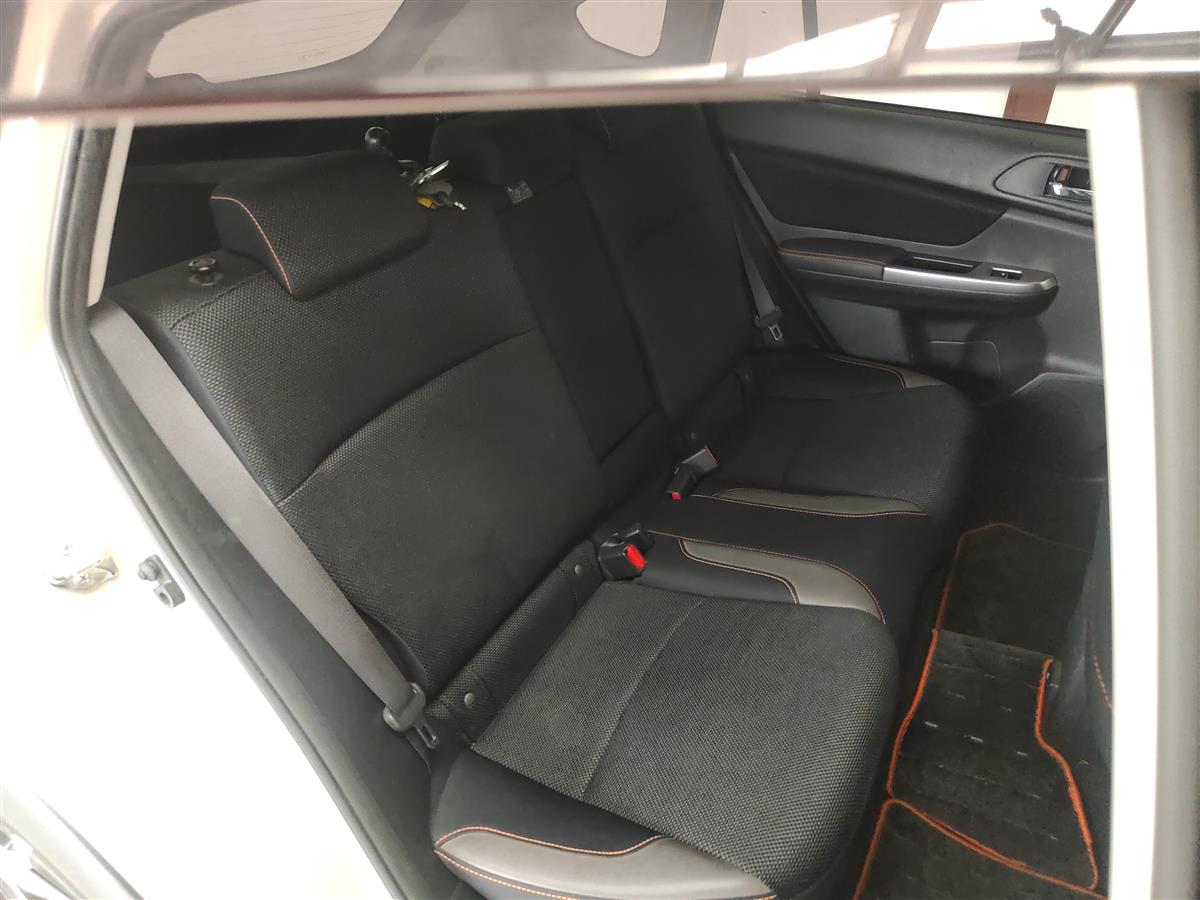 2016 Subaru XV 2.0i-L EYESIGHT AWD / Hatchback Automatic, Color Desert Khaki, 5 seats, New Import, Petrol, 55,035 km