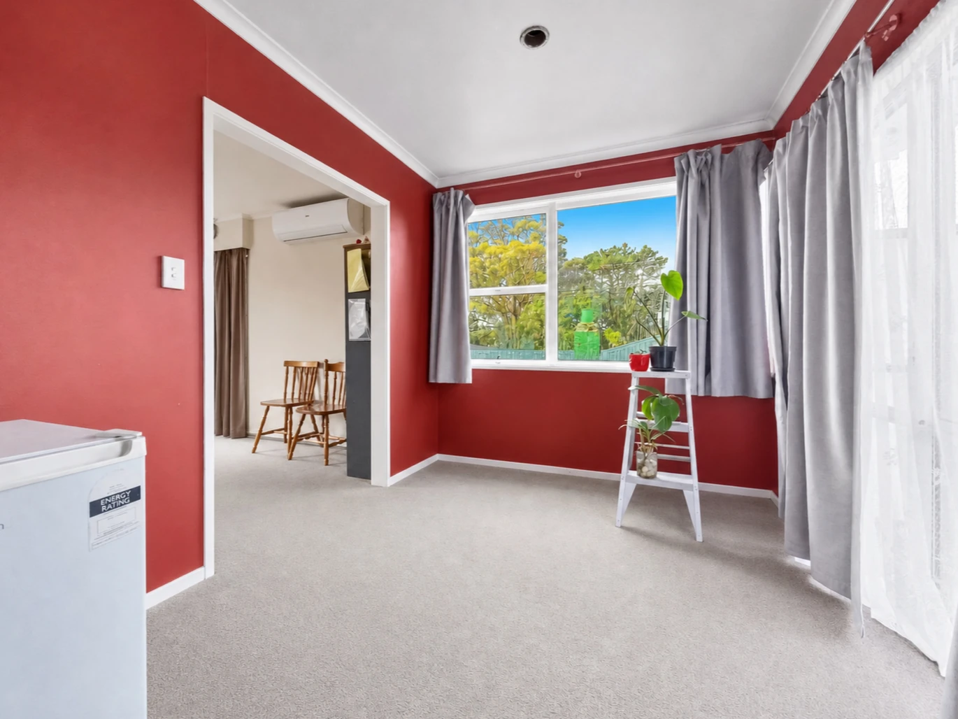410m2 section, Affordable 3 beds 1 bath house with Separate garage, 13 Poto Street Te Atatu South,, Auckland