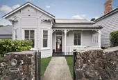 Double Grammar school zone (AGS/MAGS), 4 beds (1 ensuite) 2.5 baths house, character, comfort and convenience. 3 Leamington Road Mount Eden, Auckland