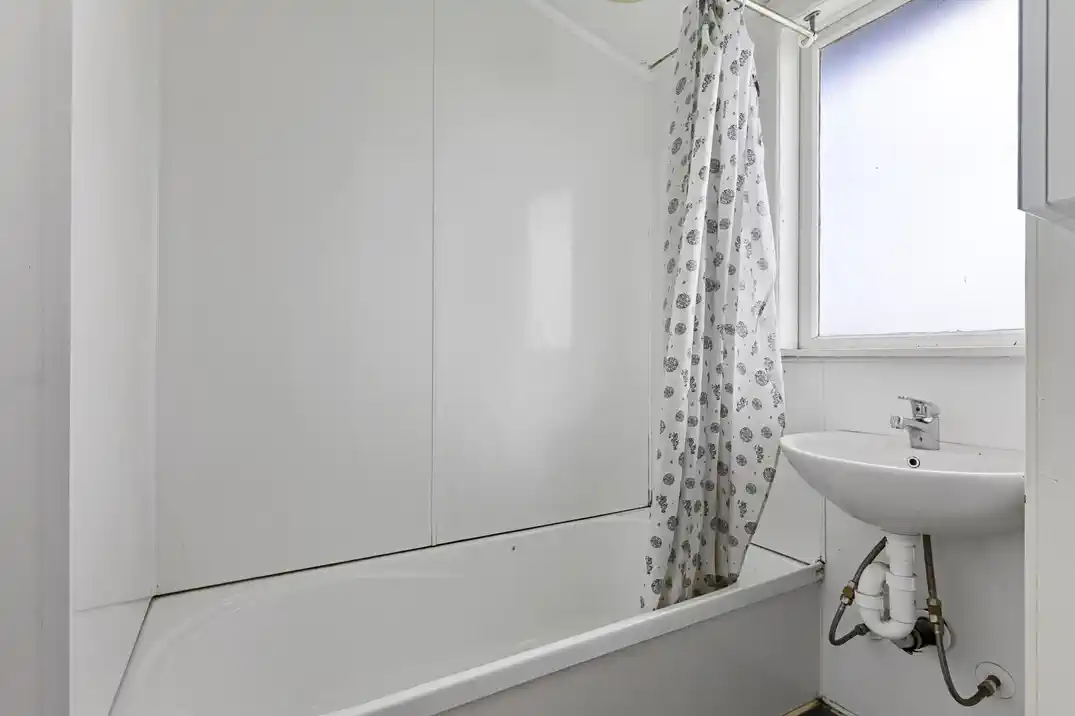 1621m2 section, One title. Two homes (2 x 3 beds 1 bath home), 33 Forbes Road, Favona, Auckland