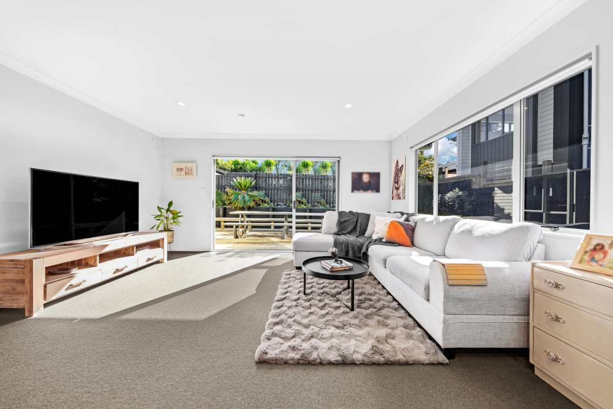 488m2 section, 136m2 Standalone 3 beds 2 baths house with garage, 24A Ingram Street, Papakura, Auckland