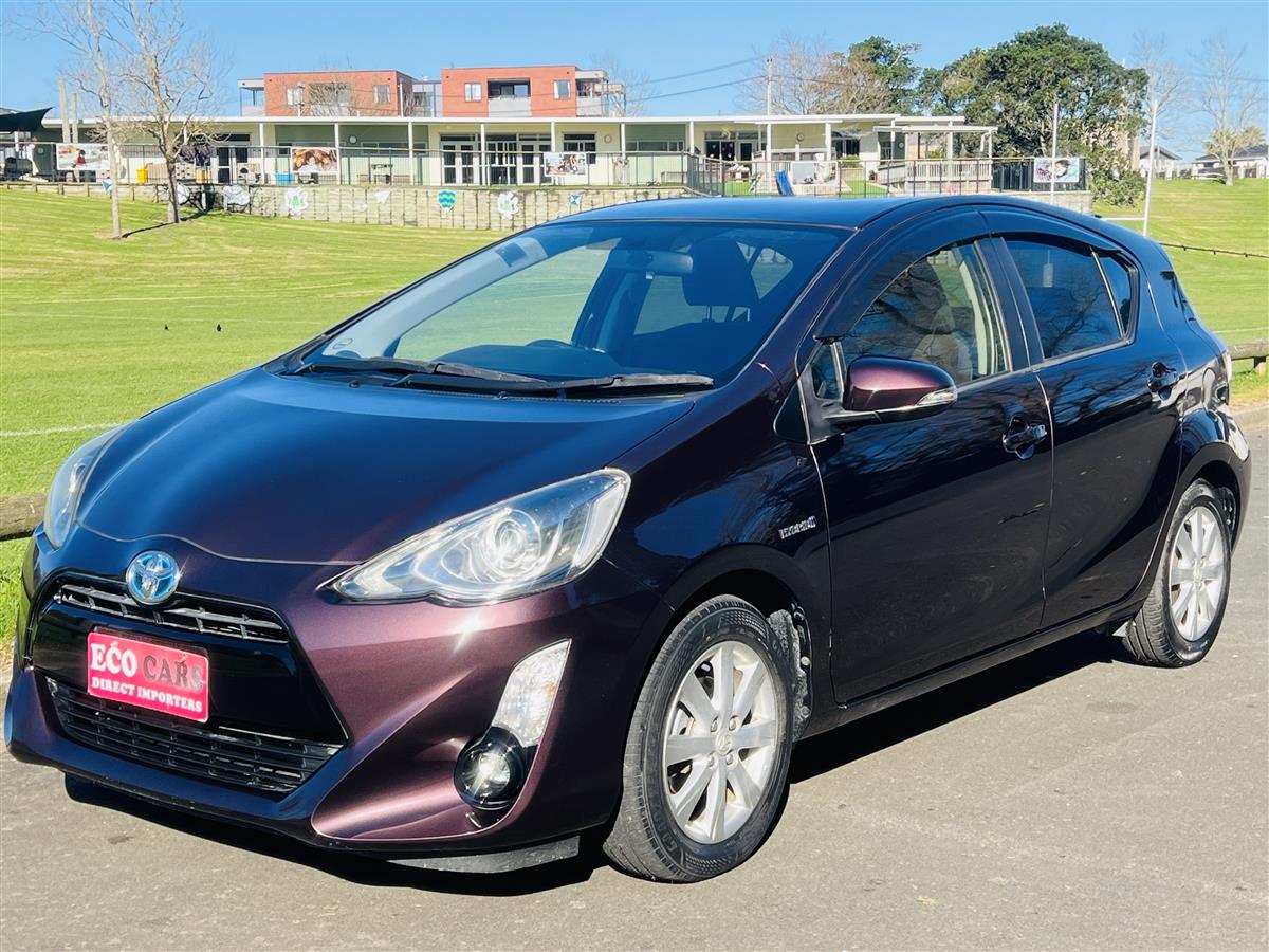 2015 Toyota Aqua G PUSH BUTTON START CRUISE CONTROL Hatchback Automatic, Purple, 5 seats, Hybrid, 1,500 cc, 55,080 km