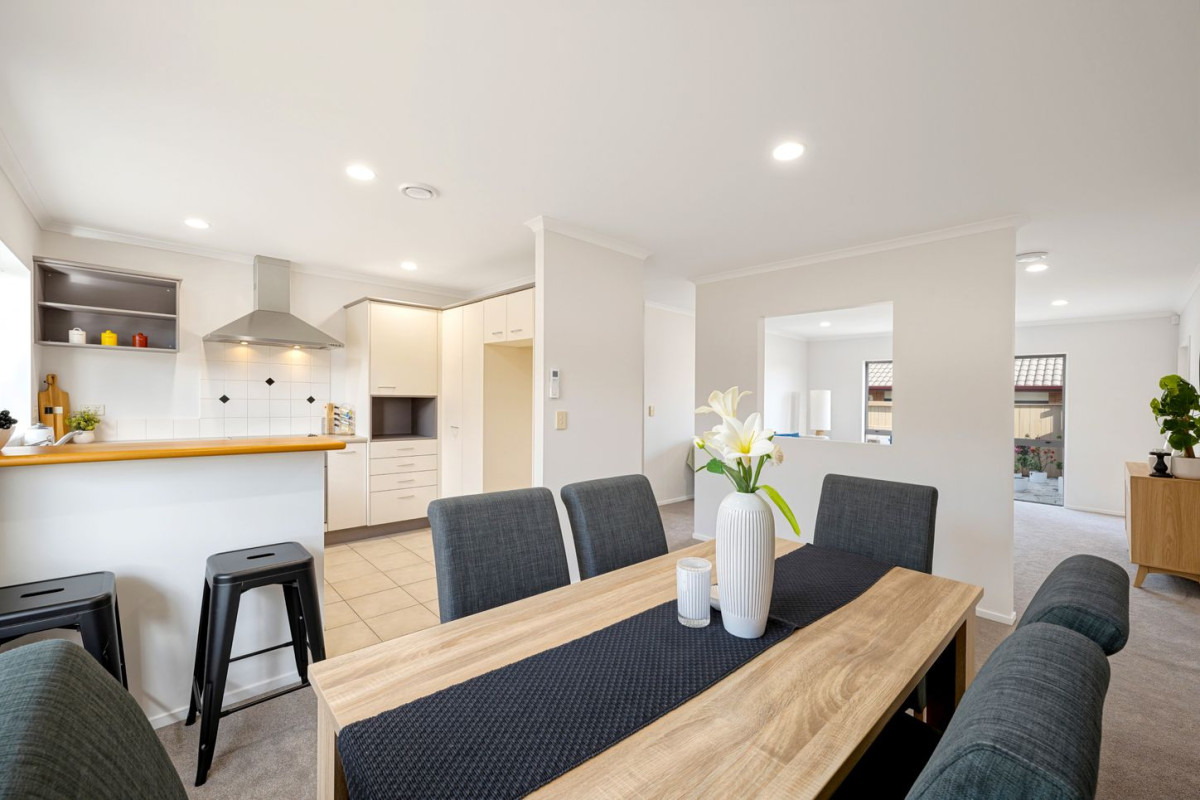 464m2 section, 139m2 Brick and tile 3 beds 2 baths house with double garage, 42 Rush Creek Drive, Westgate, Auckland