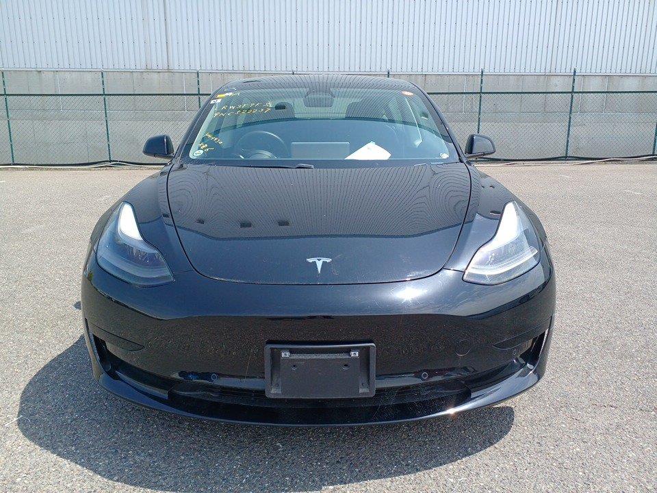 2022 Tesla Model 3 Standard Range Plus Sedan Automatic, 5 seats, Black, Electric, 23,600 km