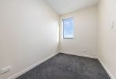 The overseas owner is motivated to achieve a sale, Auckland Girls Grammar school zone, 44m2 Freehold 2 beds 1 bath apartment, 222/135 Hobson Street, Auckland Central, Auckland