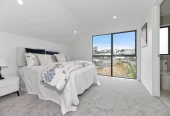 179m2 Brandnew standalone 4 beds (3 ensuites) 4 baths home with garage, 30B Tomintoul Place Highland Park, Auckland