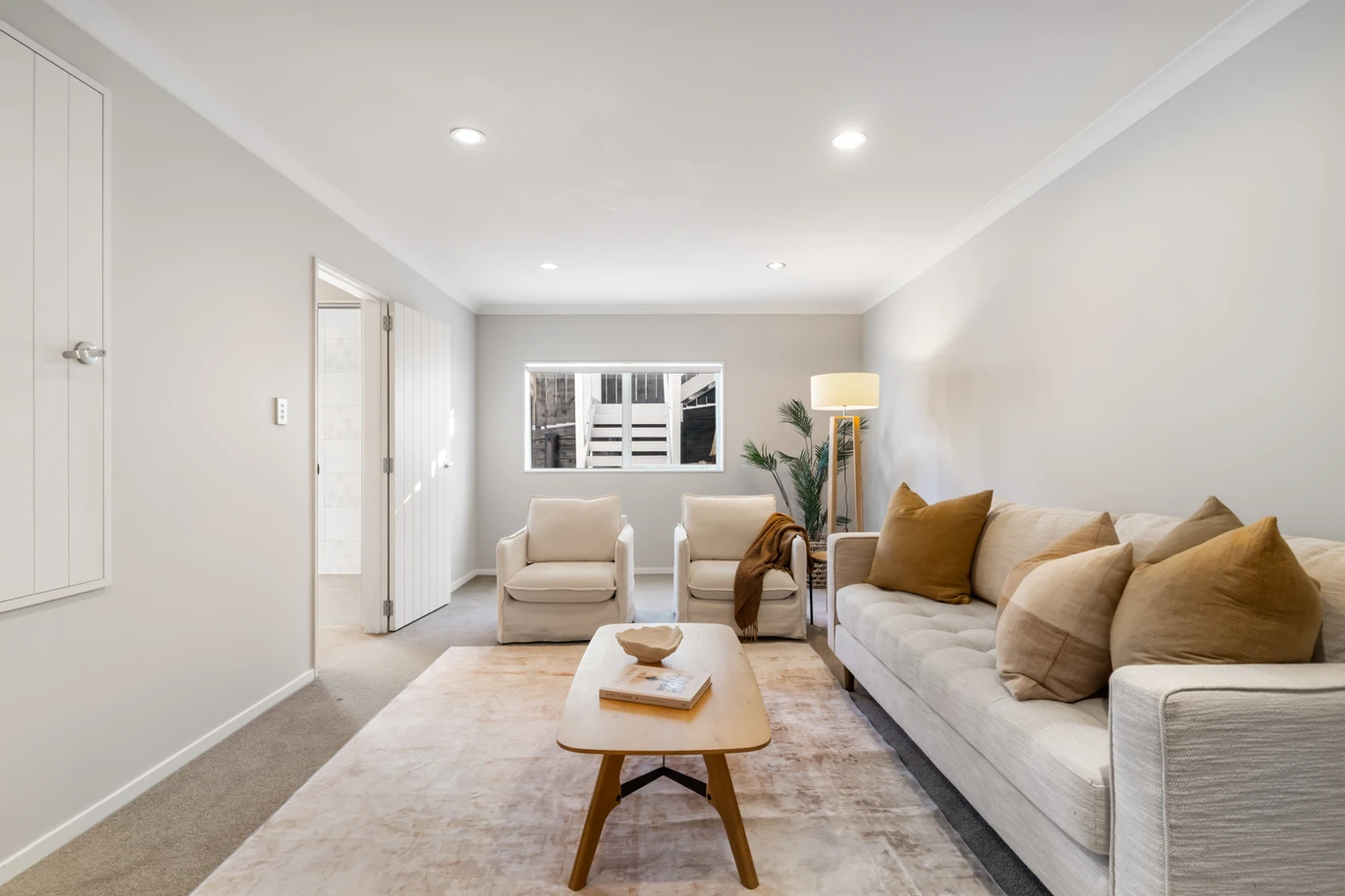 Mt Roskill Grammar School zone, First time on the market since new, 242m2 Standalone 5 beds + Study nook 3.5 baths house with double garage, 57 Rogan Street Hillsborough, Auckland