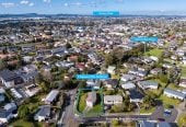 731m2 section, 3 beds 1 bath house with double garage, 5 Edgewood Way, Henderson, Auckland
