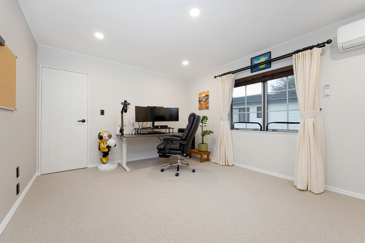 531m2 section, 4 beds 3 baths house with double garage, 585A Mount Albert Road, Royal Oak, Auckland