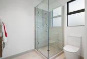 Price dropped to sell down the last 3 units, Brandnew freehold 3 beds 2.5 baths home with car park, No any Society cost, Under floor heating in both bathrooms, 9 Pharlap Drive, Northcross, Auckland