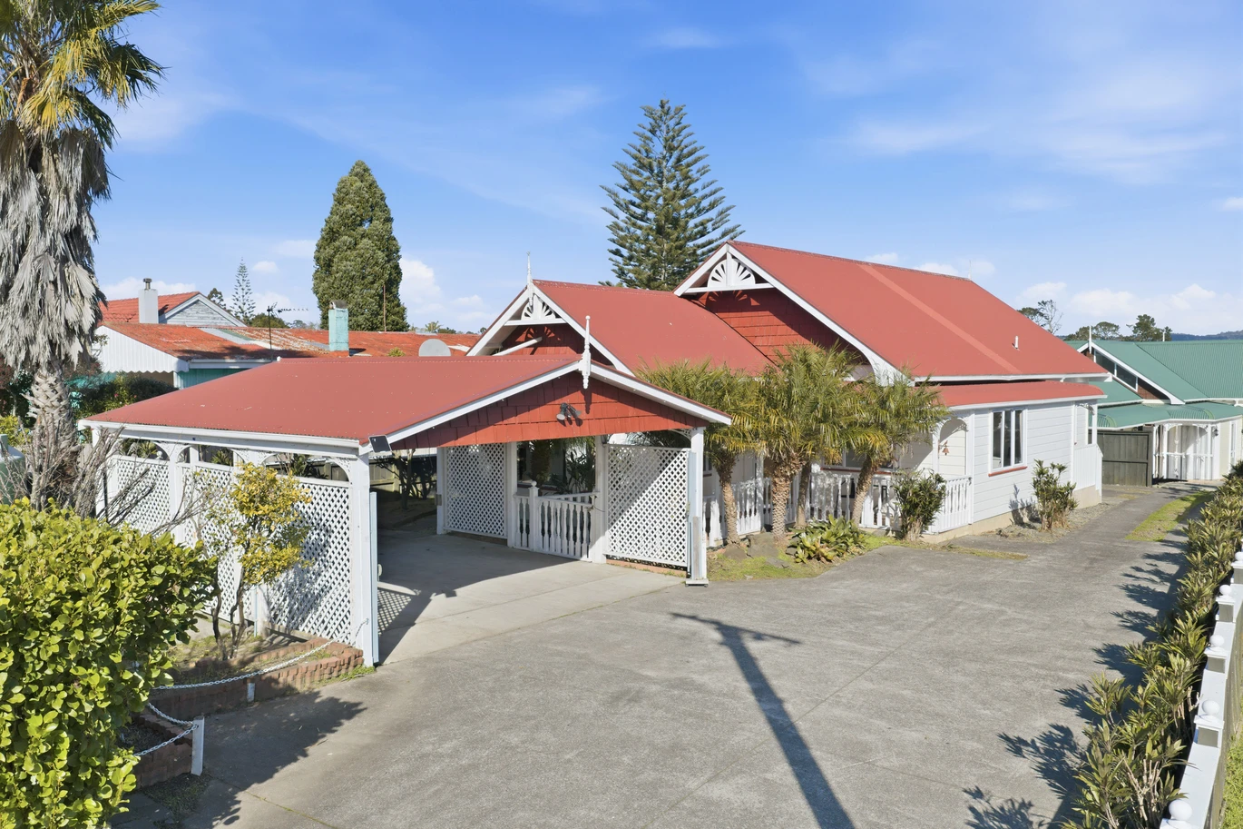 400m2 section, Renovated 3 beds 2 baths house with double carport, 33 View Road Henderson, Auckland