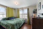 847m2 section, 3 beds 1 bath house with standalone garage, the owners have simply outgrown the home with a large and growing family, 39 Blake Road, Mangere East, Auckland