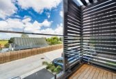 Water Views, Walk to Parks, Brandnew 3 beds 2.5 baths home with car park, 10&20/38 Fairlands Avenue, Waterview, Auckland