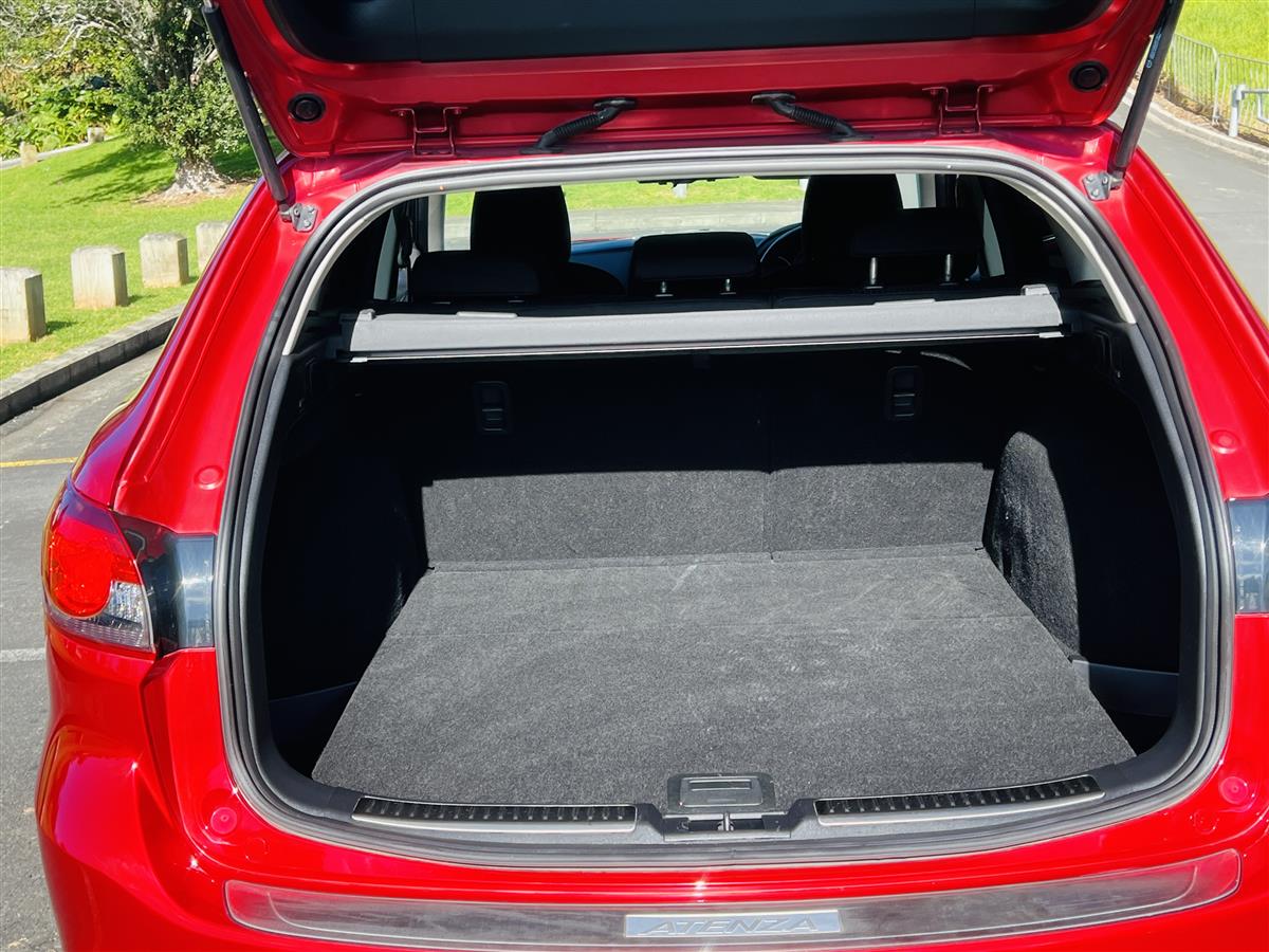 2013 Mazda Atenza BOSE SOUND CRUISE CONTROL SKYACTIV Station Wagon Automatic, 5 seats, Petrol, 2,000 cc, 65,063 km