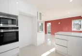 For rent, 3 beds 2 baths house with double garage, Available from 9th July, 2/6 Keenagh Rise, Dannemora, Auckland