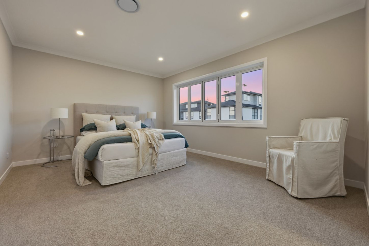 1210m2 section, Golf-side Family Haven, , 4 beds + study room 3.5 baths house with oversized garage, 5 Lucas Creek View Way, Albany, Auckland