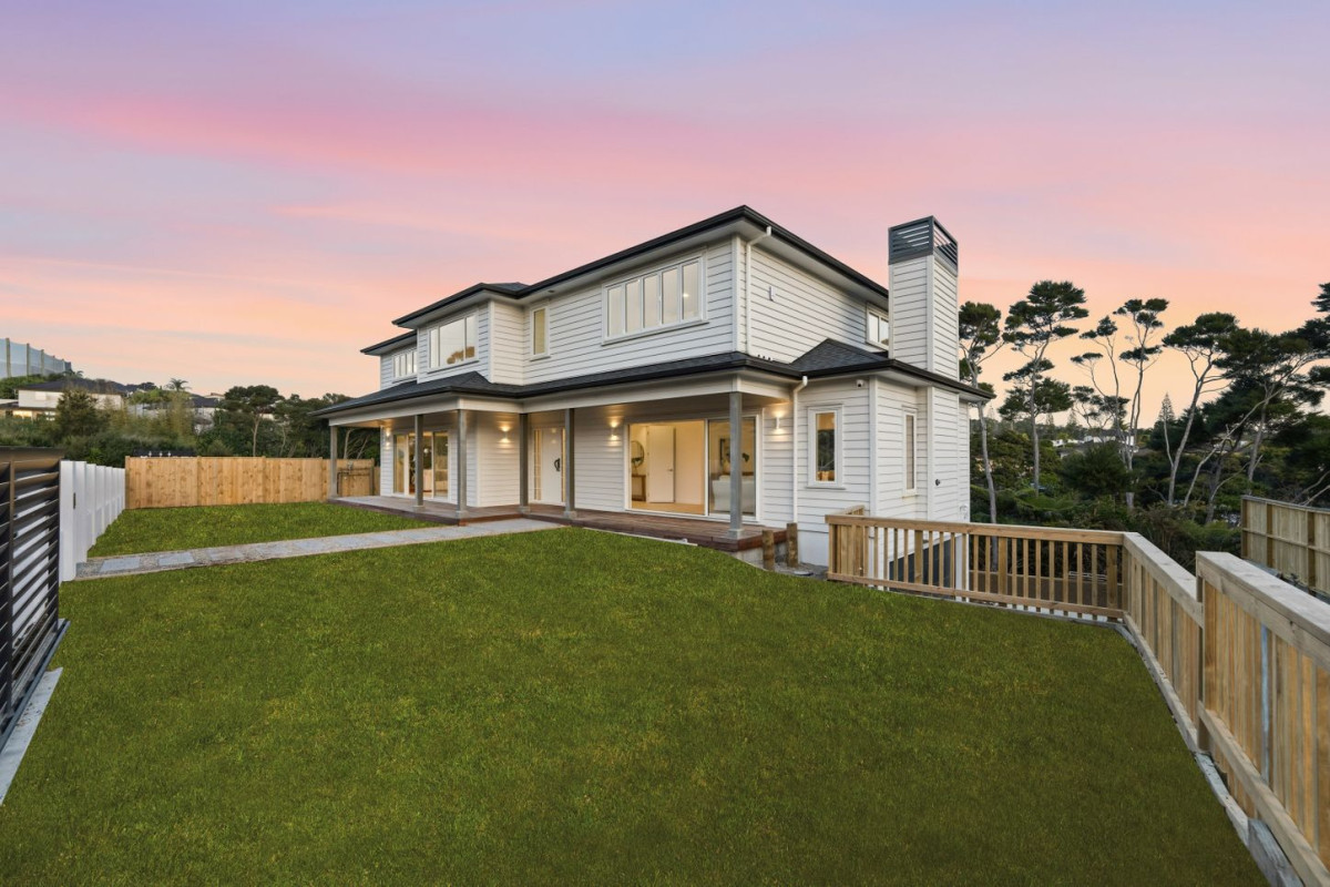 1210m2 section, Golf-side Family Haven, , 4 beds + study room 3.5 baths house with oversized garage, 5 Lucas Creek View Way, Albany, Auckland