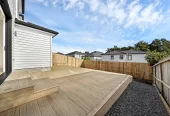2 kitchens, 6 beds (2 ensuites) 4.5 baths house with garage and 1 bed granny, 65 Rashni Road Flat Bush, Auckland