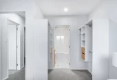 Brandnew, 139.7m2; Floor, 3 beds, 2.5 bathrooms, a dedicated study room, an internal garage, & additional off-street parking. 7 Longview Oak Lane Papakura, Auckland