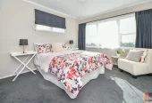 For rent, 3 beds 1 bath house with carport, Available from 16th August, 431A Great South Road, Opaheke, Auckland