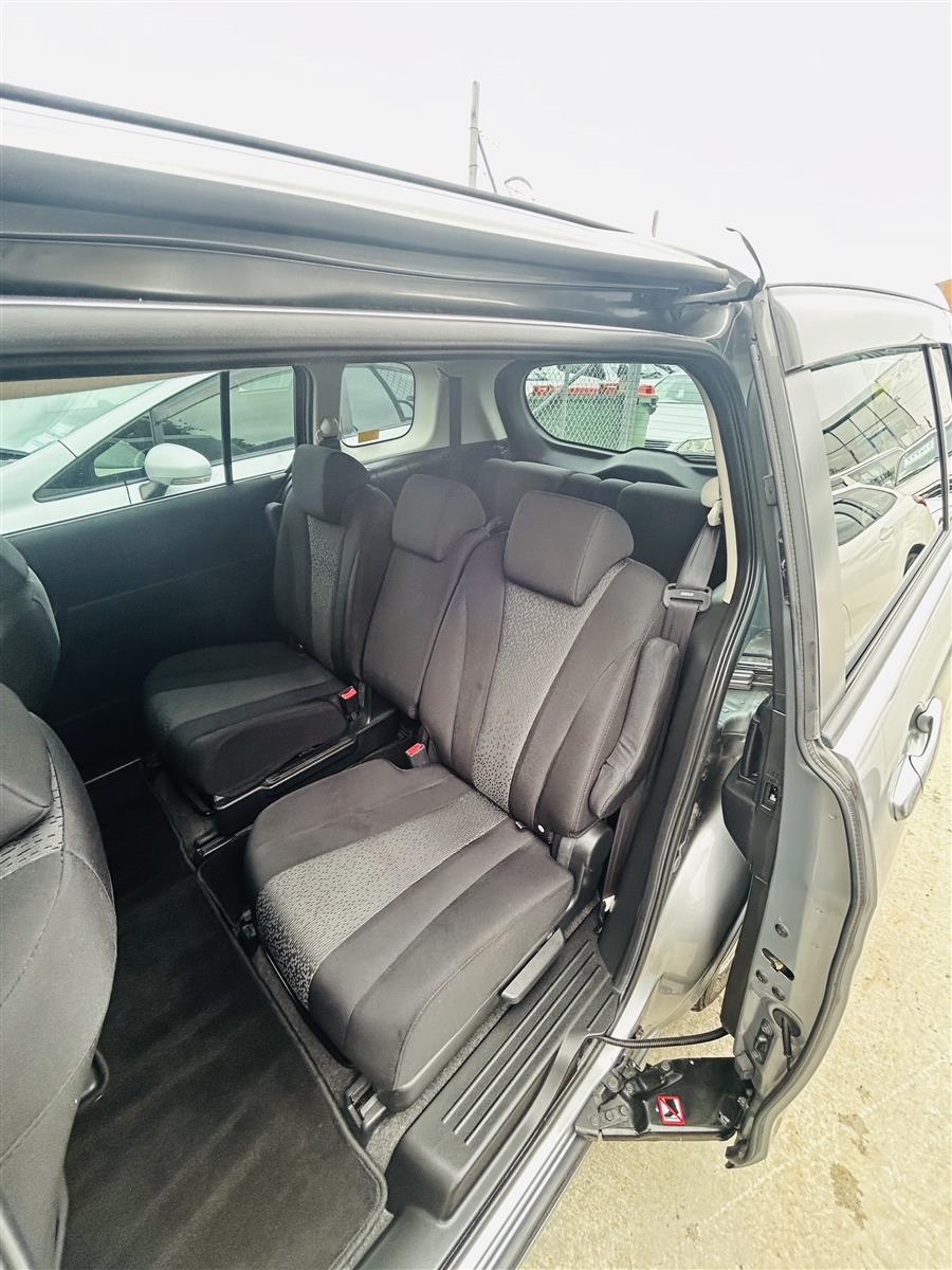 2010 Mazda Premacy Station Wagon Automatic, 7 seats, Silver, Petrol, 2,000 cc, 107,000 km