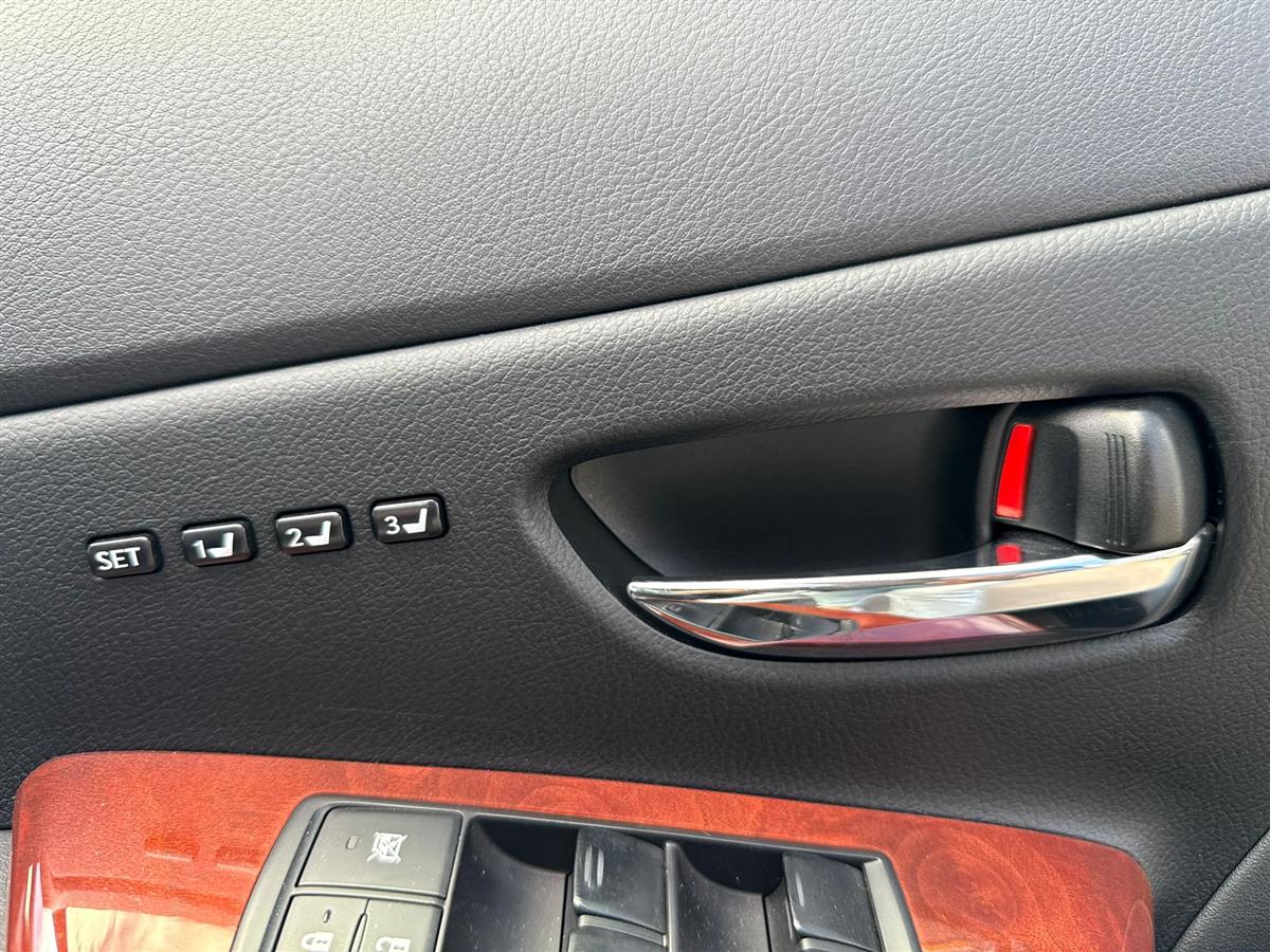 2013 Lexus HS250H Hybrid**Cruise Control**Heating & Ventilated Seats** Sedan Automatic, 5 seats, 2,362 cc, 100,216 km